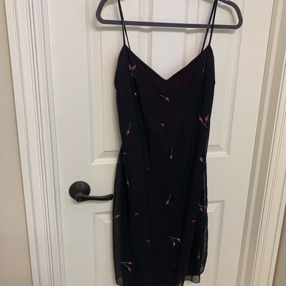 Laundry By Shelli Segal Dresses & Skirts - Black sheath dress pink lining